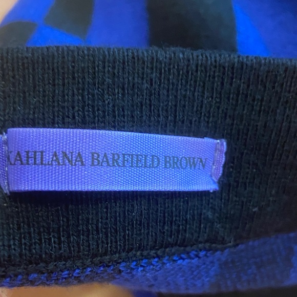 Stylish Knit Royal Blue and Black (irregular) Checkered Skirt L/XL - Picture 2 of 5